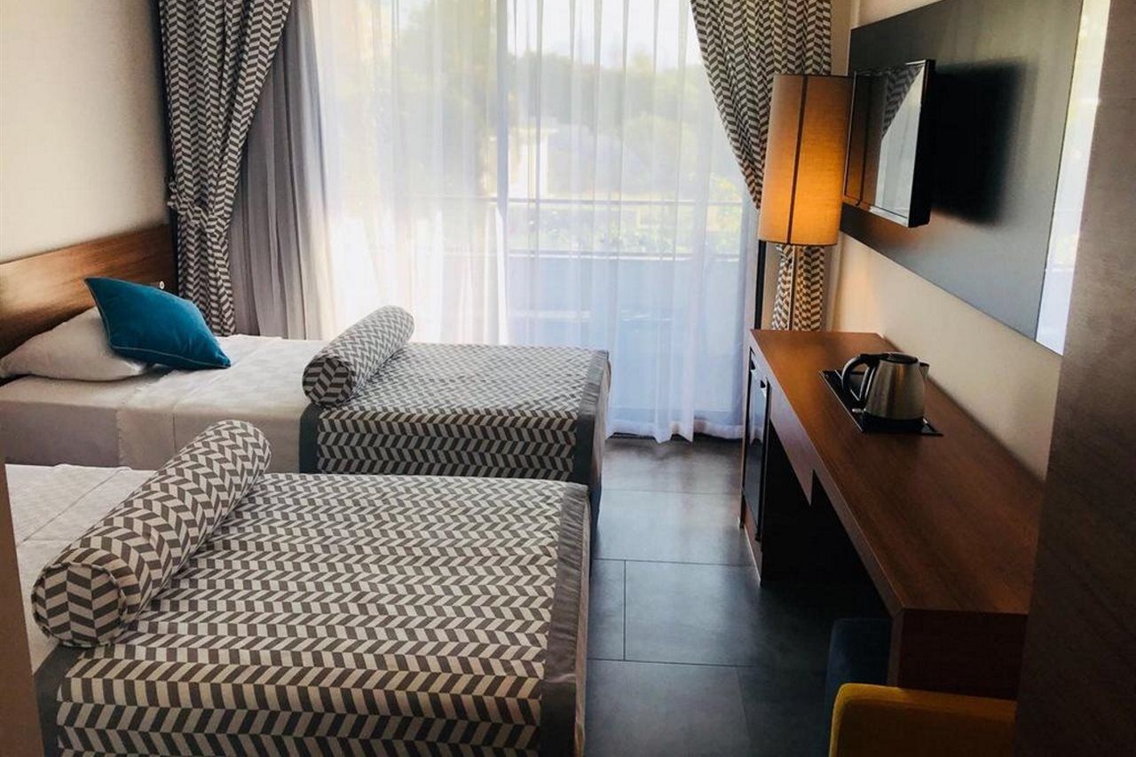 Floria Beach Hotel Alanya Esterno foto